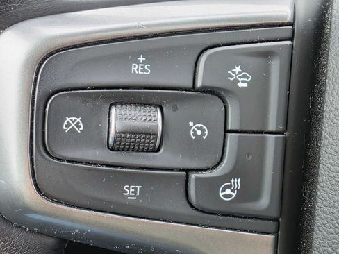 Used 2022 Chevrolet Silverado 1500 LTZ w/ LTZ Premium Package AWD/4WD image 33