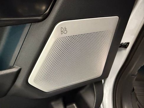 New 2025 Ford F150 Platinum w/ Equipment Group 702A High image 15