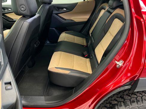 New 2026 Chevrolet Equinox ACTIV w/ Convenience Package III image 22