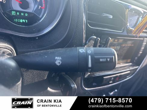 Used 2013 Chrysler 200 Touring FWD image 26
