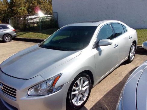 Used 2013 Nissan Maxima 3.5 S image 2