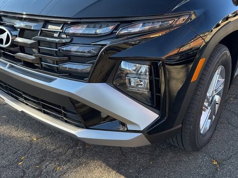 New 2026 Hyundai Tucson SE image 9