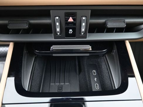 Certified 2026 Porsche Cayenne Coupe AWD/4WD image 24
