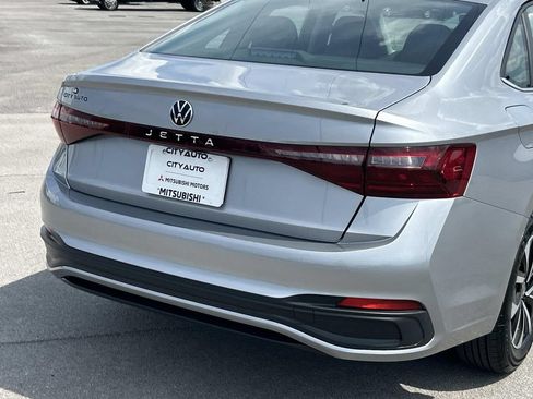 Used 2025 Volkswagen Jetta S FWD image 14