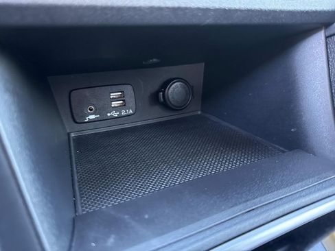 Used 2023 Subaru Crosstrek 2.5i Limited image 33