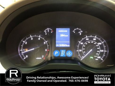 Used 2010 Lexus GX 460 Premium image 17