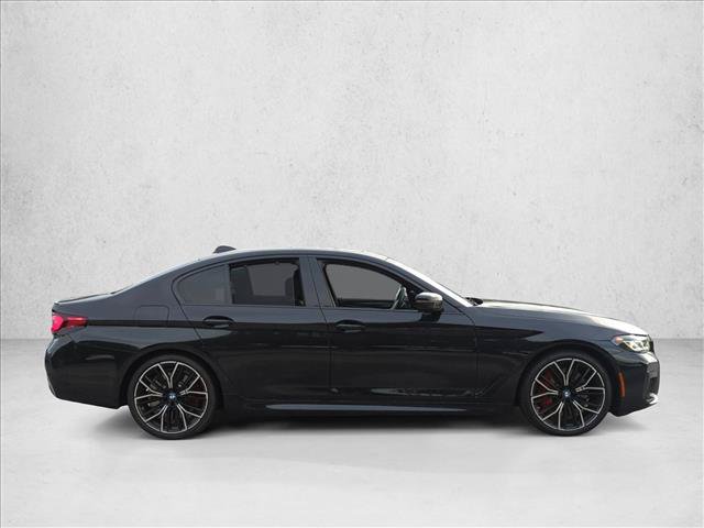 Used 2023 BMW 540i w/ Executive Package RWD image 4