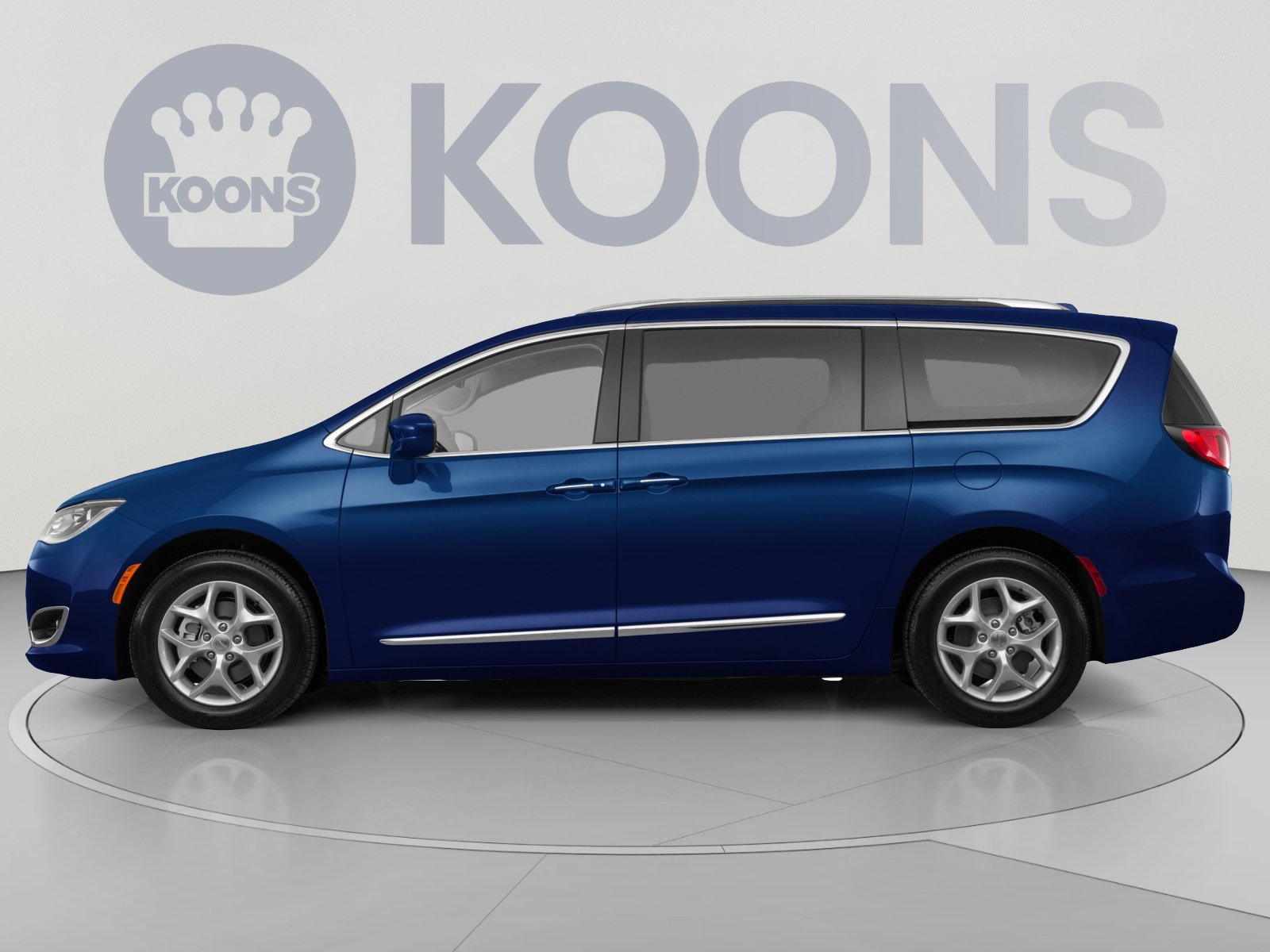 Used 2017 Chrysler Pacifica Touring-L Plus FWD image 2
