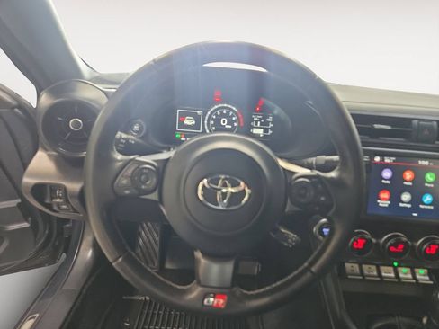 Used 2024 Toyota GR86 Premium RWD image 11