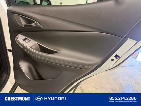 Used 2023 Buick Encore GX Preferred w/ Cold Weather Comfort Package AWD/4WD image 27