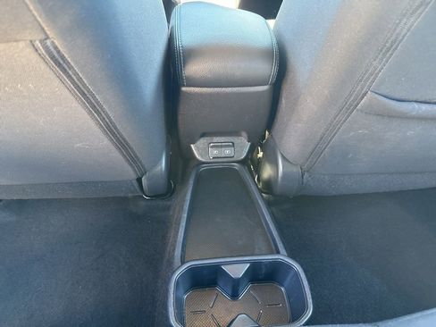 Used 2024 Nissan Leaf S image 25