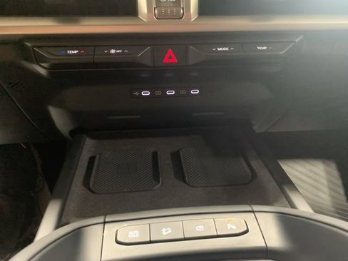 Used 2027 Kia Telluride EX w/ Towing Package AWD/4WD image 42