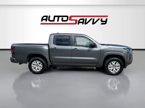Used 2022 Nissan Frontier SV AWD/4WD image 8