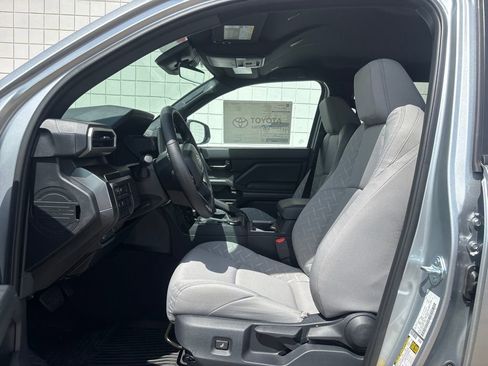 New 2026 Toyota Tacoma SR5 AWD/4WD image 4