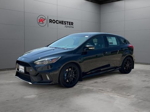 Used 2017 Ford Focus RS AWD/4WD image 7
