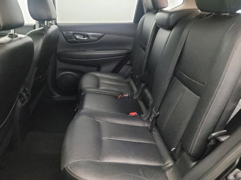 Used 2017 Nissan Rogue SL AWD/4WD image 18