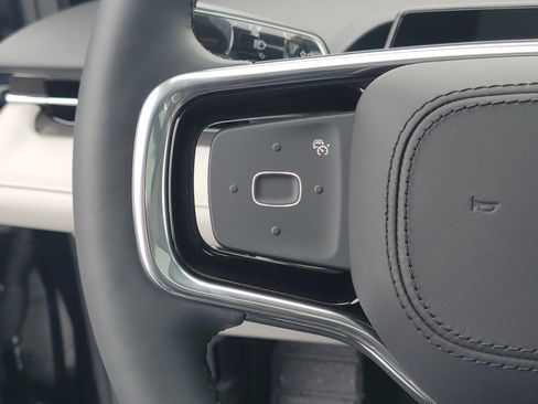 New 2026 Lincoln Nautilus Premier w/ Equipment Group 102A image 17