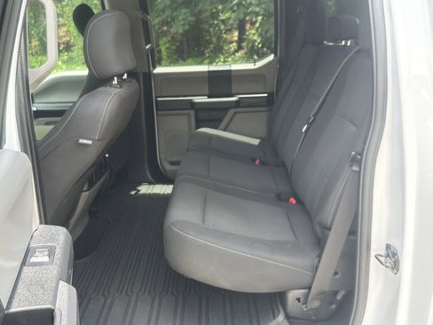 Used 2017 Ford F150 XL w/ Equipment Group 101A Mid RWD image 22