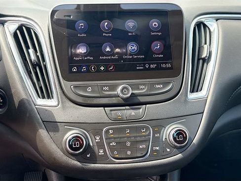 Used 2021 Chevrolet Malibu LT w/ Leather Package FWD image 15