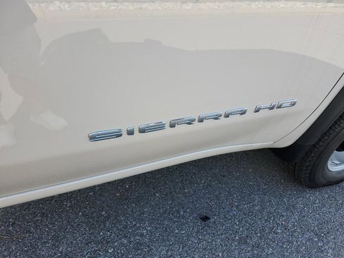 New 2026 GMC Sierra 3500 Pro w/ Convenience Package image 5