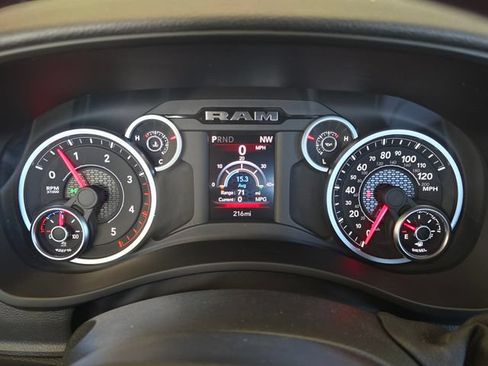 New 2026 RAM 5500 Tradesman w/ Chrome Appearance Group AWD/4WD image 13