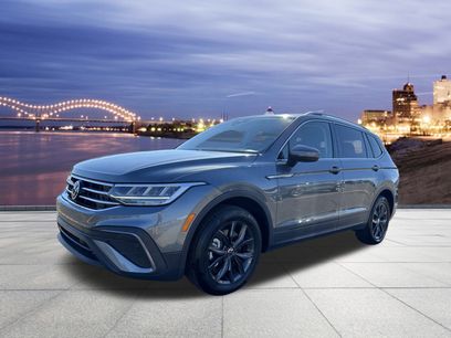 Used 2024 Volkswagen Tiguan SE