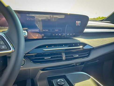 New 2026 Buick Enclave Sport Touring w/ Power Package image 25