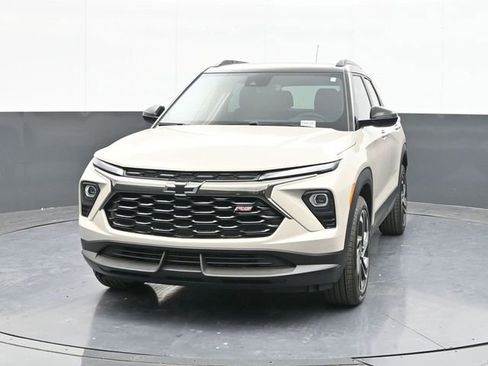 New 2026 Chevrolet TrailBlazer RS w/ Convenience Package image 2