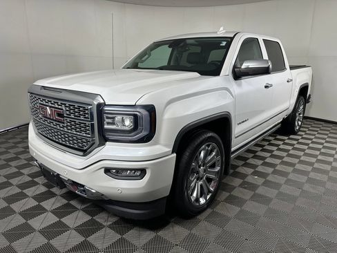 Used 2017 GMC Sierra 1500 Denali w/ Denali Ultimate Package AWD/4WD image 1