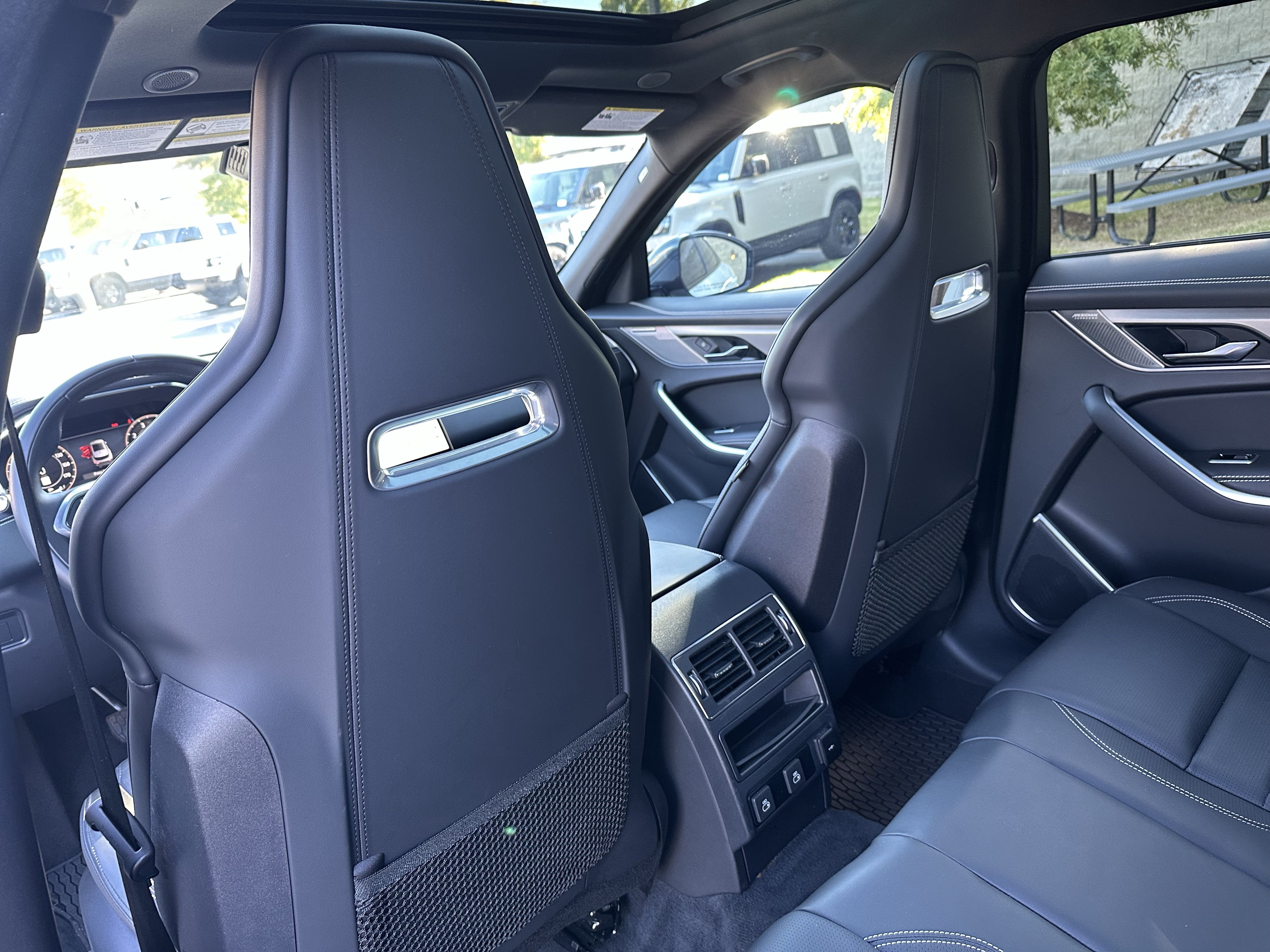 Certified 2026 Jaguar F-PACE R-Dynamic S AWD/4WD image 33