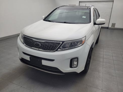Used 2014 Kia Sorento SX w/ 3rd Row Package AWD/4WD image 15