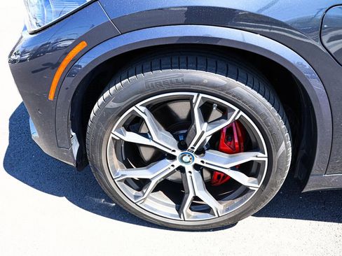 Used 2022 BMW X5 xDrive45e w/ M Sport Package AWD/4WD image 15