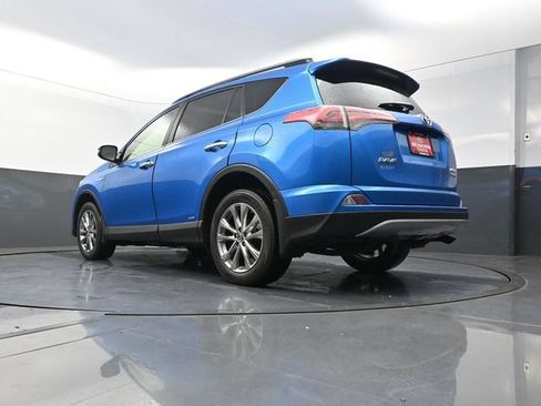Used 2018 Toyota RAV4 Limited AWD/4WD image 35