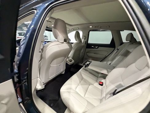 Used 2023 Volvo XC60 B5 Plus w/ Climate Package AWD/4WD image 27