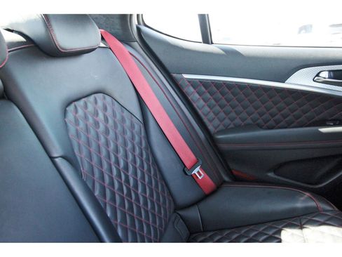 Used 2023 Genesis G70 3.3T w/ Sport Prestige Package image 15