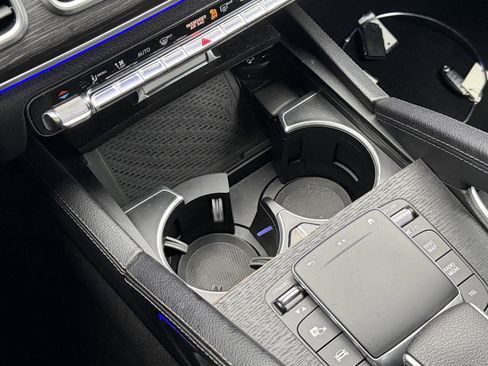 Used 2023 Mercedes-Benz GLE 350 4MATIC w/ AMG Line Exterior image 23