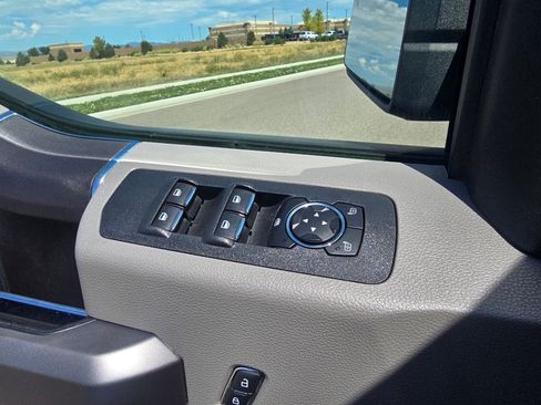 Used 2019 Ford F150 XLT w/ Equipment Group 301A Mid AWD/4WD image 19