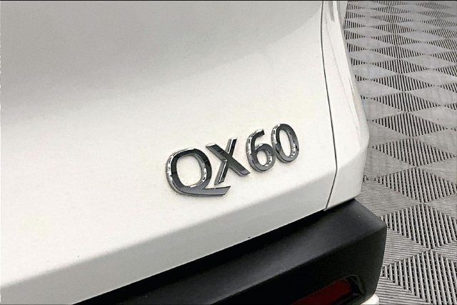 Used 2024 INFINITI QX60 Luxe AWD/4WD image 9