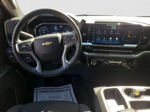 Used 2023 Chevrolet Silverado 1500 LT AWD/4WD image 13