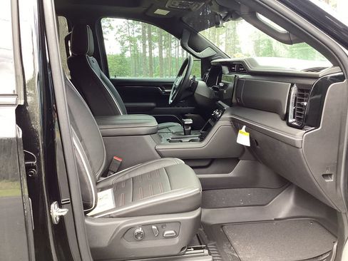 New 2026 GMC Sierra 1500 AT4X AWD/4WD image 24