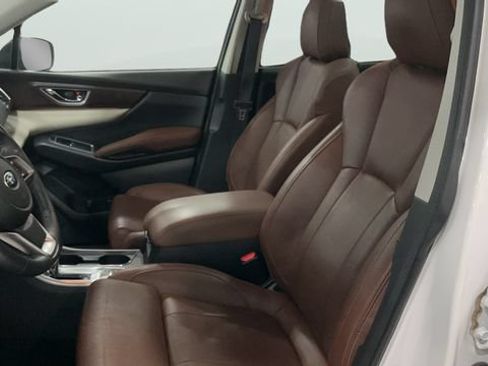 Used 2019 Subaru Ascent Touring AWD/4WD image 14