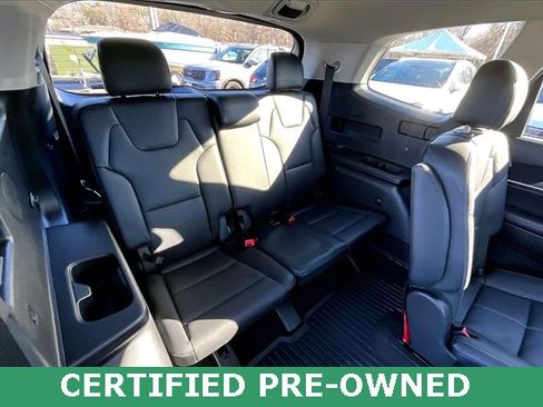 Used 2023 Kia Telluride EX w/ EX Captain's Chair Package image 27