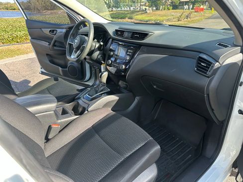 Used 2018 Nissan Rogue Sport S w/ S Appearance Package image 15