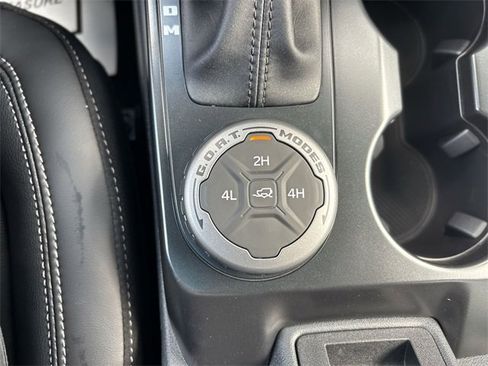 New 2025 Ford Bronco Outer Banks image 30