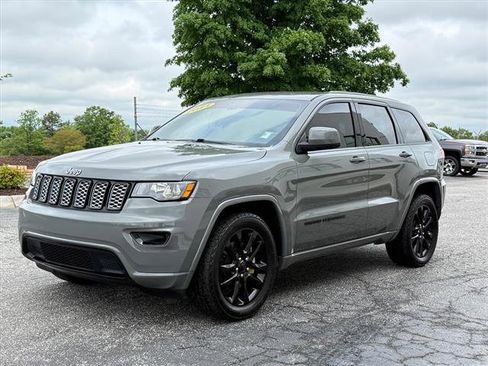 Certified 2021 Jeep Grand Cherokee Laredo X RWD image 7