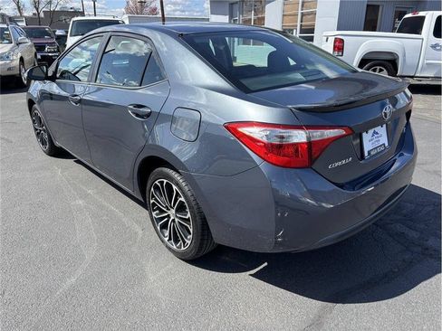 Used 2015 Toyota Corolla S FWD image 3