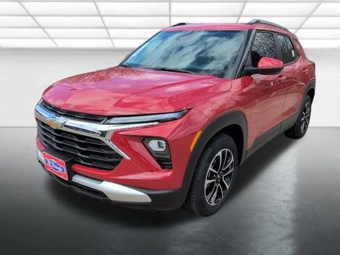 New 2026 Chevrolet TrailBlazer LT w/ Convenience Package FWD image 26
