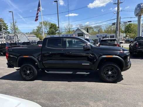 Used 2023 GMC Canyon Elevation w/ LPO, Off Road Lift Package AWD/4WD image 8