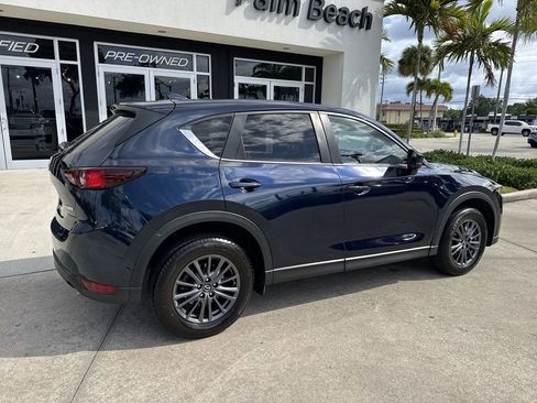Used 2020 MAZDA CX-5 Touring FWD image 4