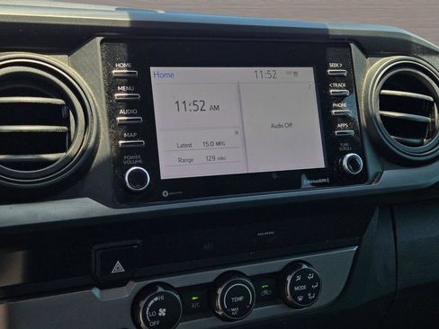 Used 2020 Toyota Tacoma SR RWD image 26